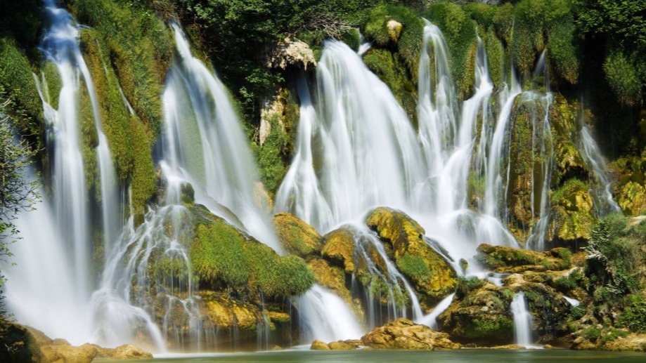 Krka National Park (waterfalls) and Skradin - one-day excursion by bus